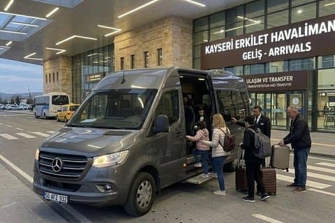 Cappadocia Trasferimento condiviso da a Kayseri e all'aeroporto di Nevsehir