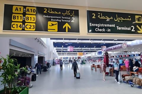 Privater Casablanca Flughafentransfer nach Casablanca, Rabat & More