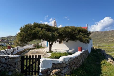 Private Mykonos Island Tour Famous Landmarks to Secret Shores