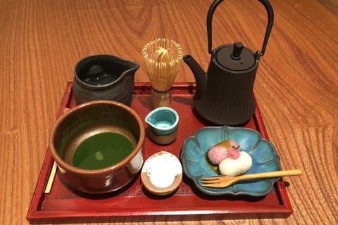 Ginza Matcha Experience – Make Your Own Matcha in a Hidden Lounge