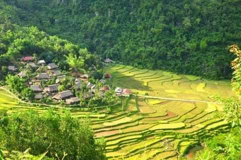 Mai Chau & Pu Luong 2 Days 1 Night Group Tour from Hanoi