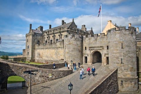 Loch Lomond, Stirling Castle & Kelpies Tour from Edinburgh