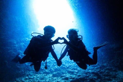 【Okinawa】 Blue Cave Guided Dive Keine Lizenz erforderlich
