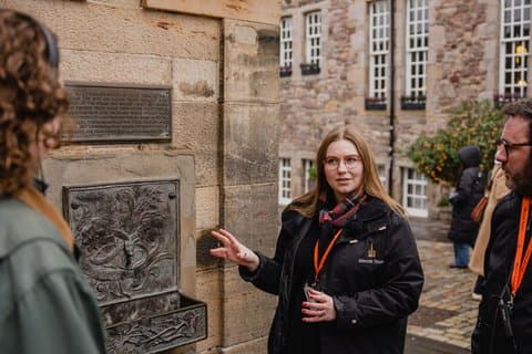 Tour de la verdad y juicios de brujas multisensoriales en Edimburgo
