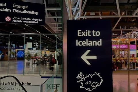 Privétransfer van Keflavik Airport naar Reykjavik