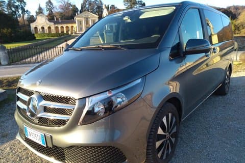 Private transfer, chauffeur service, from Venice Marco Polo airport to Padua
