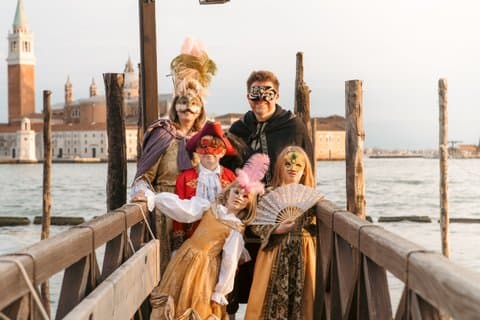 Venice: Tour and Photo Shoot with a Private Photographer.
