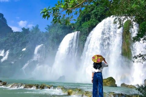 Private Cao Bang 3 Days Ban Gioc Waterfall& Pac Bo and Ba Be Lake