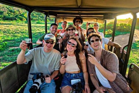 Tand och klo Schotia Game Reserve privat rundtur