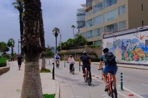 Hoteller i nærheden af Lima Miraflores Barranco Small Group Bike Tour