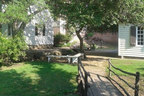 Tour de los niños fantasma de Williamsburg colonial