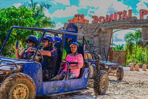 Aventure en buggy tout-terrain et exploration de grottes à Punta Cana