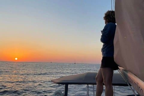 Santorini: Private Catamaran Cruise to Volcano with BBQ & Drinks