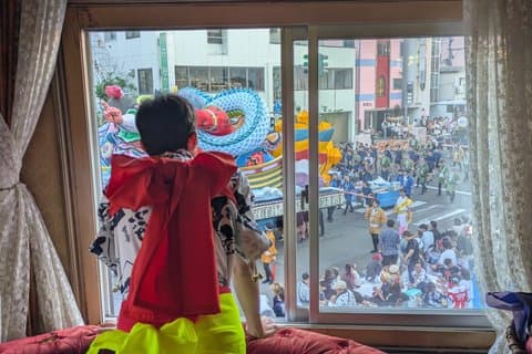 Aomori Nebuta Festival Haneto Dance Experience en Parade bekijken