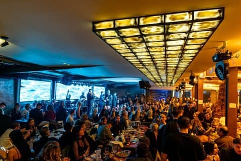 OPA Greek Night Bouzoukia Experience - Riviera d'Athènes