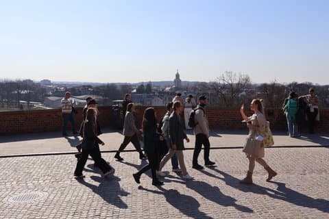 Herstory Walking Tour av Wawel Kvinnor Impact