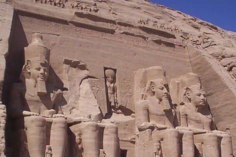 Abu Simbel Tagesausflug von Assuan