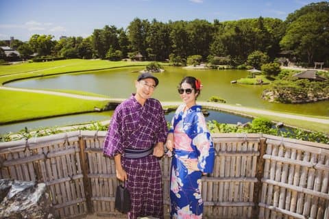 Kimono Matcha and Korakuen All Included Guided Tour