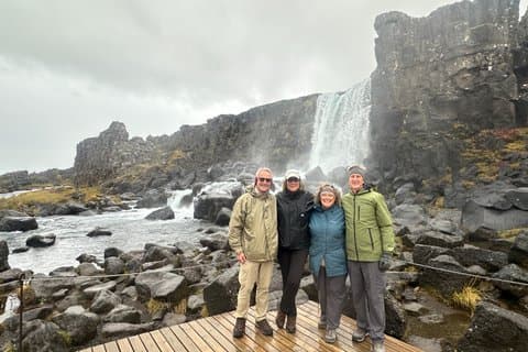 Gyllene cirkeln privat tur med Kerid Crater & Faxi vattenfall