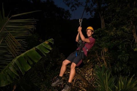 Noite Zipline : 3 Zipline Adrenalina Aventura