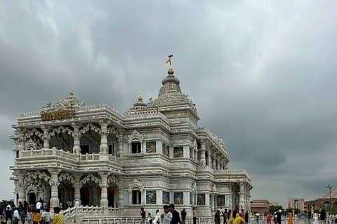 Dagtrip om Barsana en Vrindavan te verkennen als een local