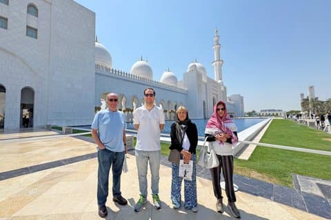 Dubai nach Abu Dhabi City Tour : Hauptstadt-Highlights mit Transfer