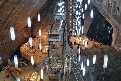 Dagtrip naar de zoutmijn van Turda en de Turdakloof vanuit Cluj