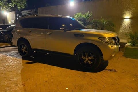 Privé Executive Chauffeur Service (Premium SUV Service)
