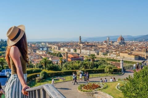 Venice to Florence in Style – Private Transfer & Bologna Stopover