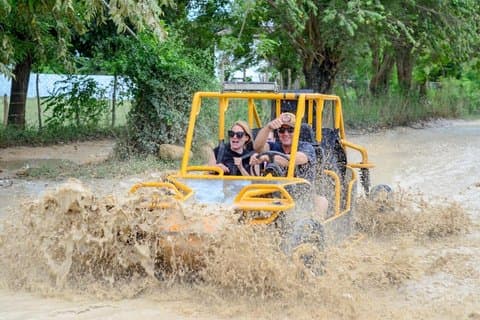 Buggy-tur med grotta, strand och traditionellt hus i Punta Cana
