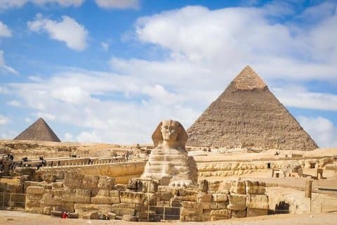 O Grande Museu Egípcio e as Pirâmides de Gizé
