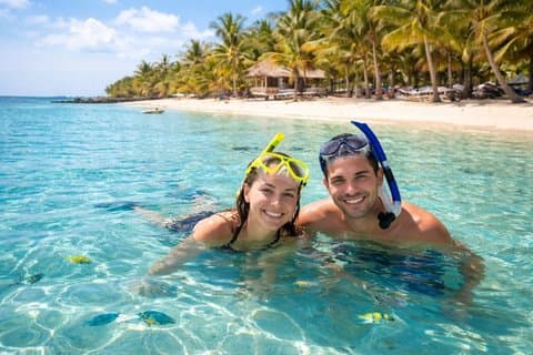 Roatán Private Tour : Faultiere, Strand, Rumprobe & Schokolade