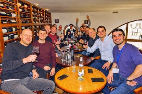 Bukarest Seværdigheder og vine Small Group Walking Tour