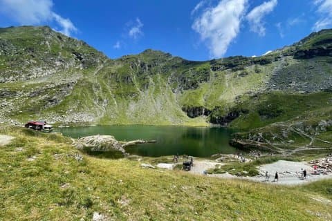 Day Hike in Carpathian Mountains for all levels in five areas