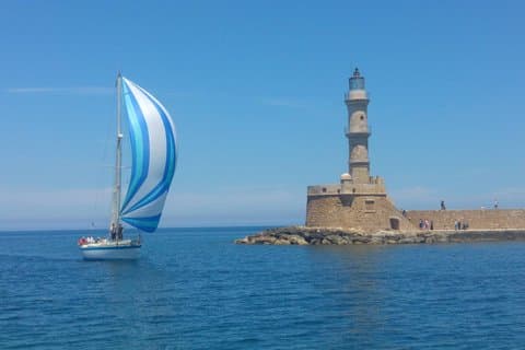 Seglingsäventyr i Chania Bay Halvdags båttur