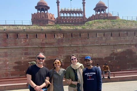 Erkunden Sie die lebendige alte Delhi Kultur durch Geschichten und Aromen