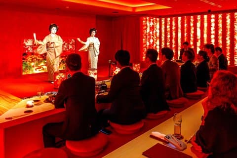 Spettacolo di Geisha tradizionale di Tokyo ed esperienza gastronomica Giapponese