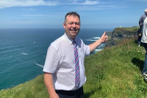 Tour privato di un giorno da Galway alle Cliffs of Moher & Bunratty Castle