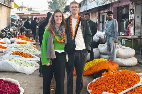 Jaipur Sunrise Tour with Morning Flower Market Walk