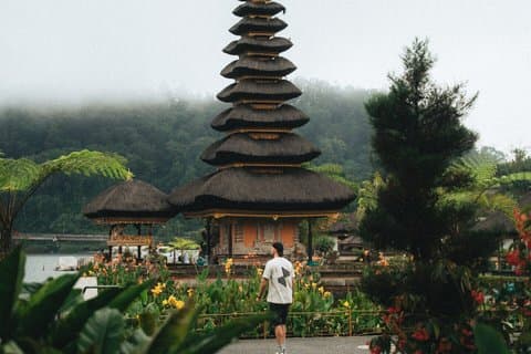 Bali Naturreise im Munduk Regenwald und Wassertempel