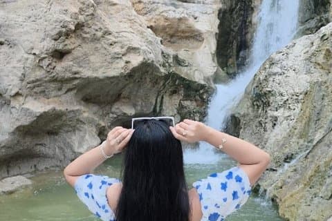 Hidden Paradise Tour : Wadi Tiwi, Bimmah Sinkhole & Fins Beach
