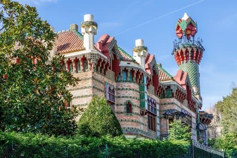 Tagesausflug von Bilbao Capricho de Gaudi Santillana und Santander