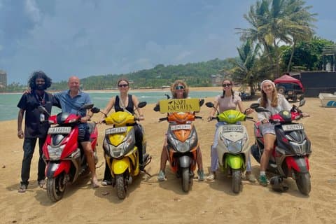 Galle : Private Full-Day Scooter Tour | Village, City & Beaches