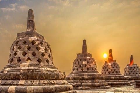 Borobudur & Prambanan Temples: All- Inclusive Tour with Climb