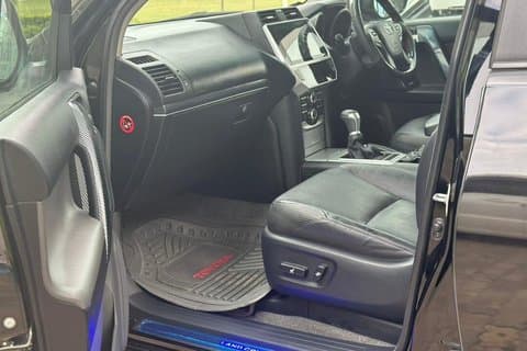 Zanzibar Transfert en Land Cruiser Prado