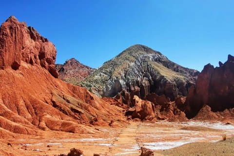 Excursión al Valle del Arco Iris desde San Pedro de Atacama