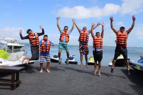 Jet Ski Rental in Cancun Lagoon 30 Minute Adventure
