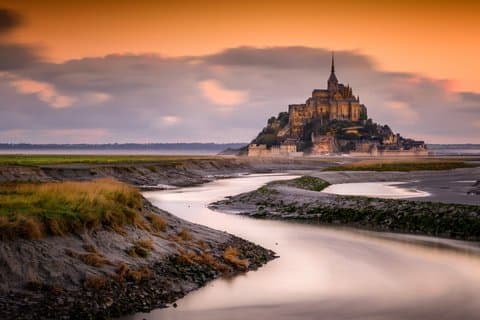 UNESCO World Heritage: Mont St Michel Guided Tour from Cherbourg