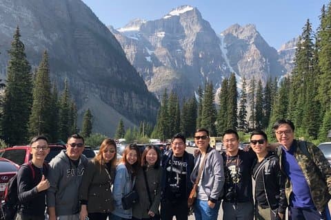 Tour compartido por el lago Moraine, el lago Louise, el cañón Emerald y Johnston