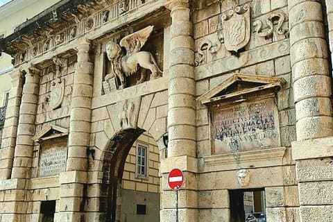 Rome vs Venice - Zadar City Tour